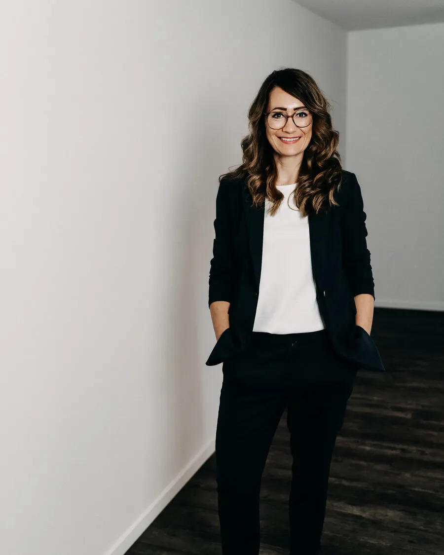 Portrait von Manuela Vonau-Steinmetz